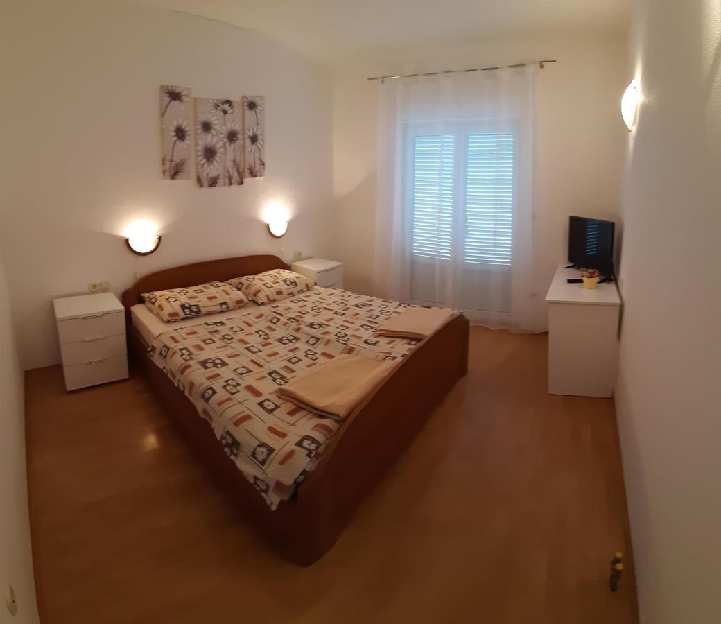 Apartmani Matusan Barbat na Rabu Dış mekan fotoğraf